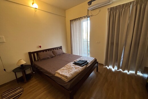 Cozy stay with Jacuzzi near Pali Imagica