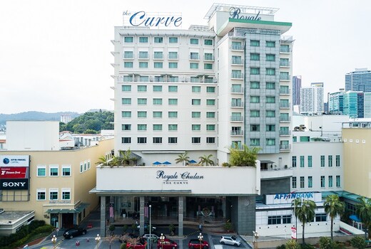Royale Chulan the Curve