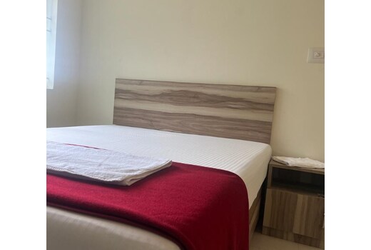 StayhomeStays Serene