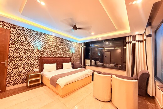Tirupati Hotel