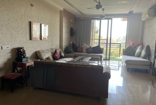 Legacy Havens The Solarium Suite