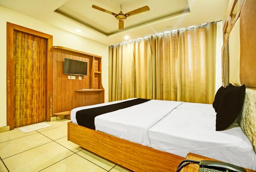 Hotel O Grand Signia