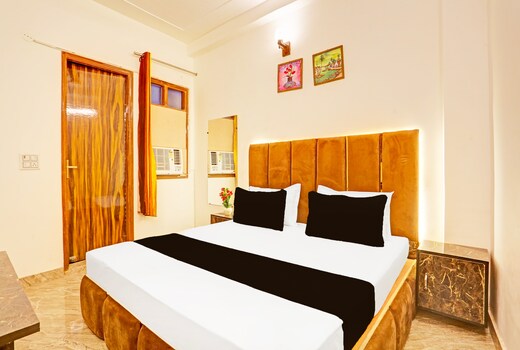 Hotel 83084 O Royal Plaza