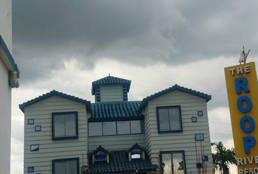 Roop River Resort