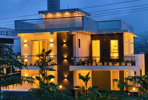 Plum Leaves Villa