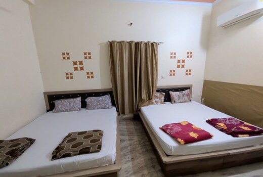 RAJKAMAL HOMESTAY