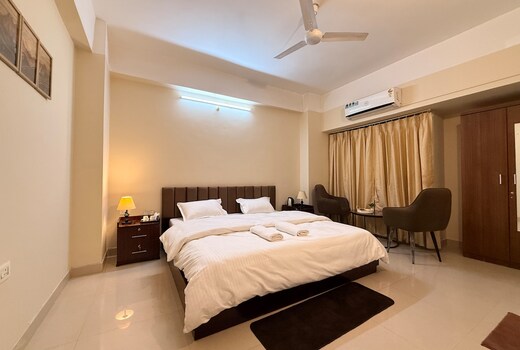 Hearth and Haven stay H H02 private room