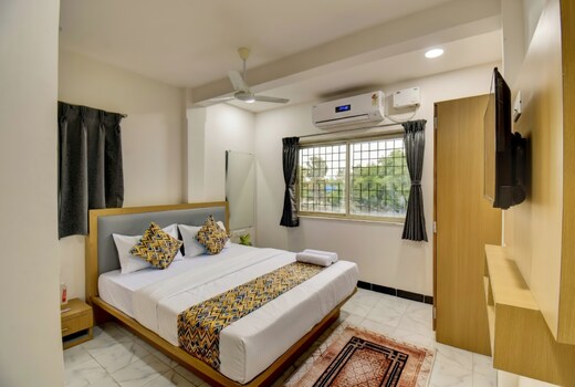 Gateway Oasis Residency