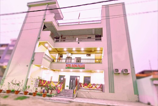 RADHA PALACE