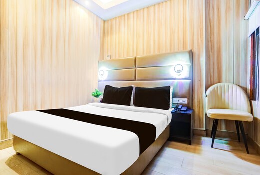 OYO Hotel O Vivekanand Marg