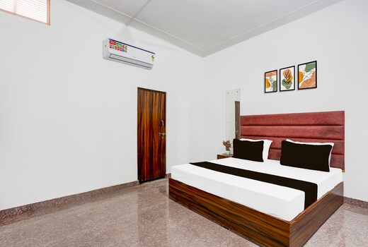 HOTEL O RAJENDRA PALACE