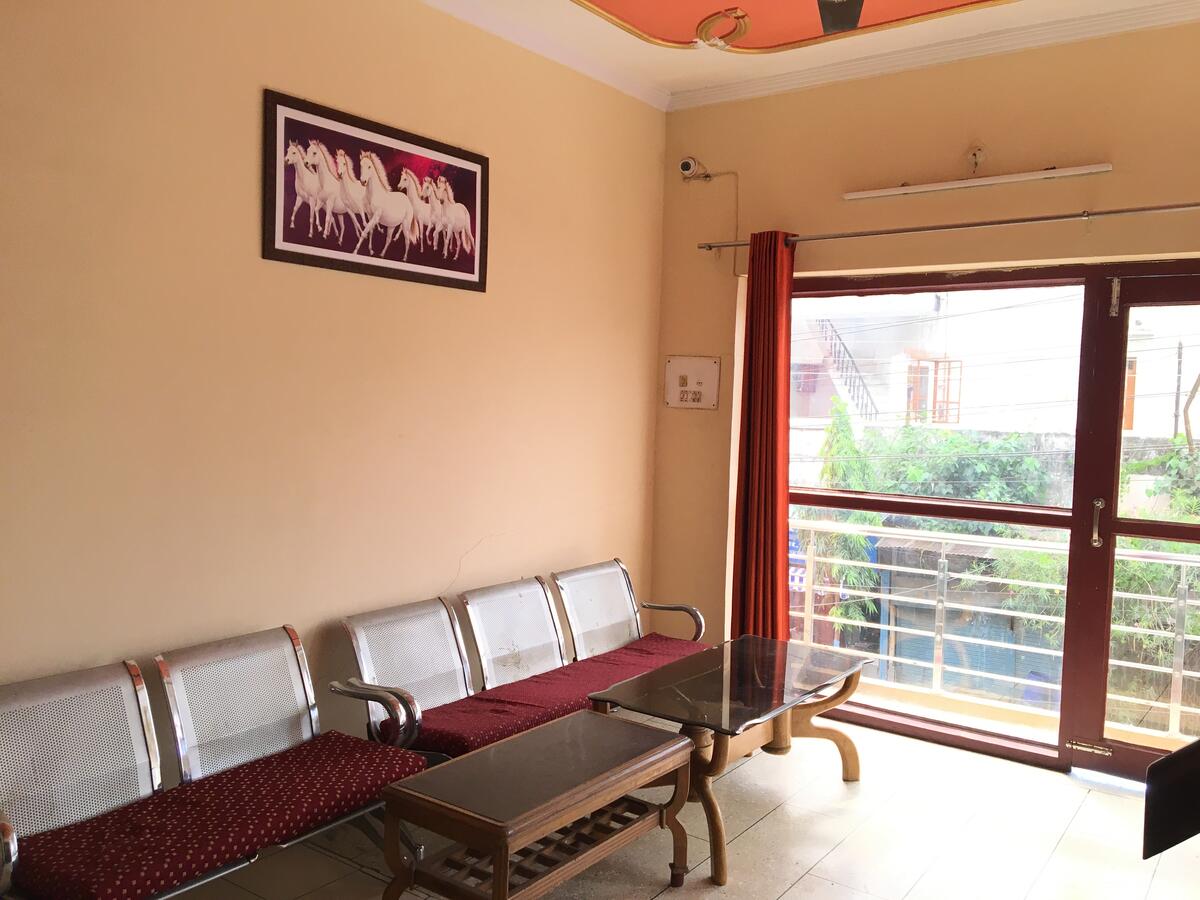 Kalyan Guest House