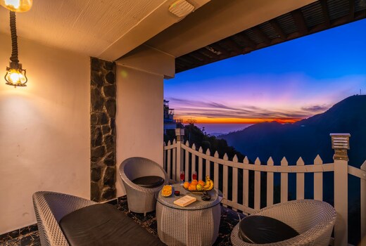 2 BHK with 2 Bathtubs 3 Balconies nr Mussoorie