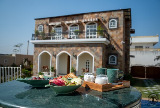 Oakwood Farms (7BHK)