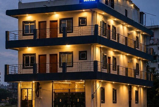 Hotel De Anmol Suites