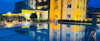 DIVINE HOTEL AND RESORTS