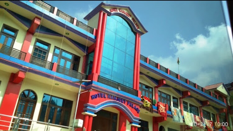 Hotel Ranjeet Palace Lohaghat