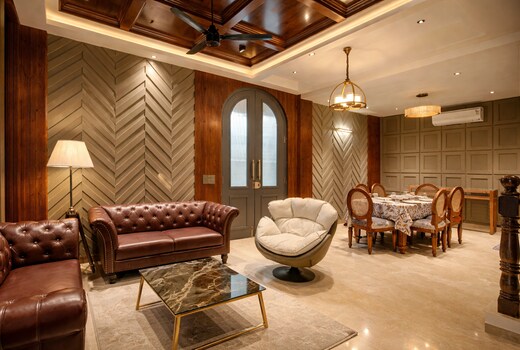 Oak Villa
