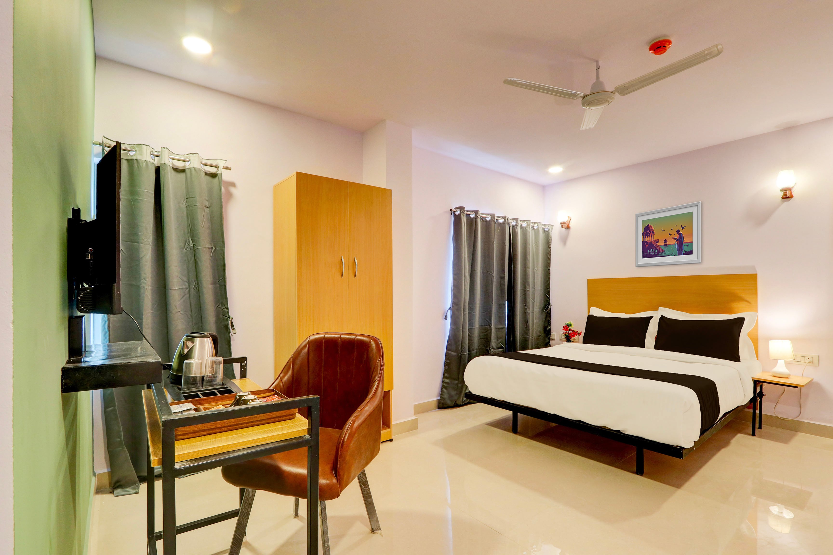 Super Townhouse RCC Marvel