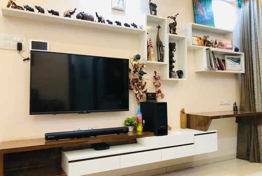 Stylish 1BHK with premium comfort stay