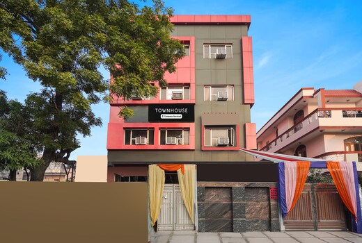 Townhouse Maithli Marg Sector 55 Formerly Red Roof