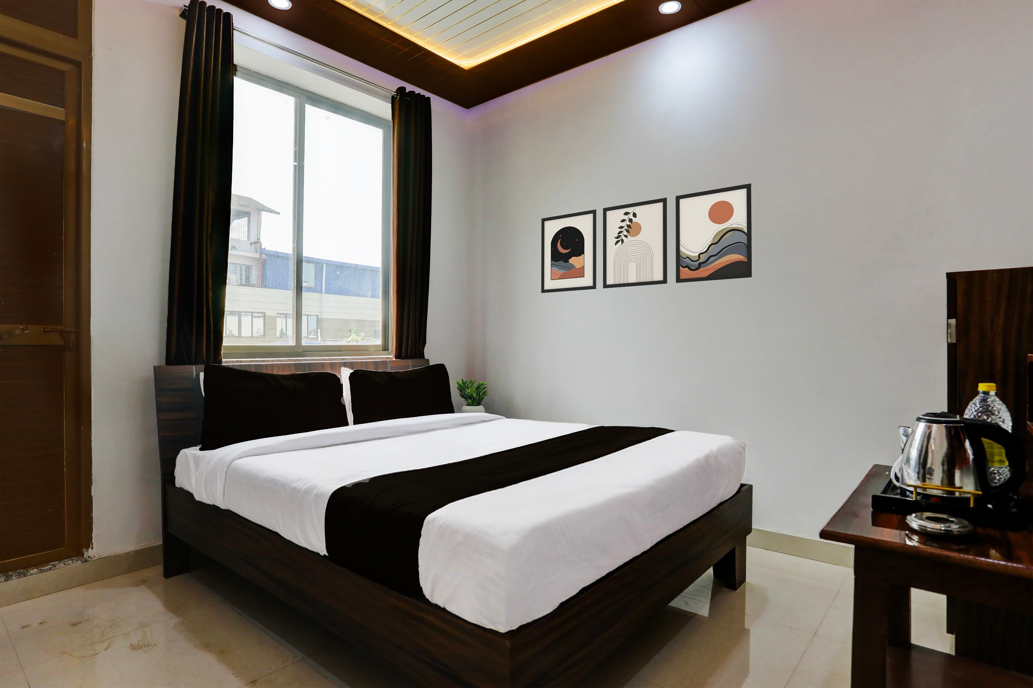 HOTEL O MJ INN