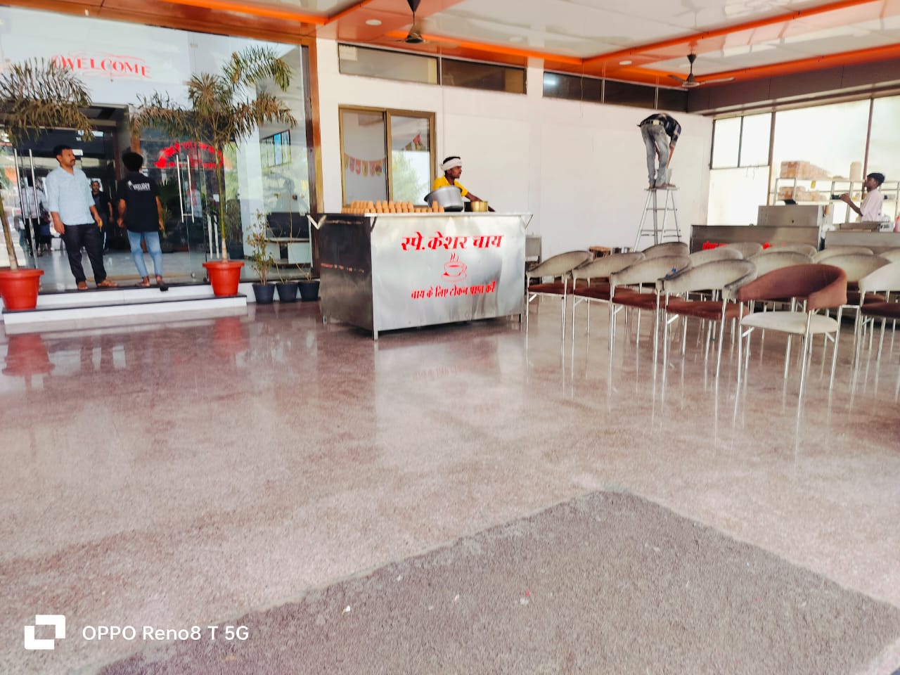 VASUDEV HOTEL & RESTAURANT
