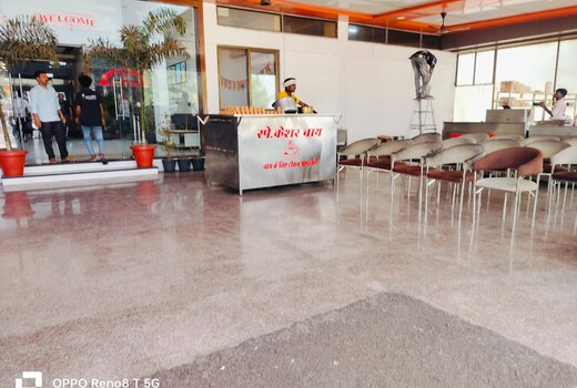 VASUDEV HOTEL & RESTAURANT