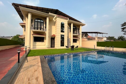 Stay Leisurely Labdhi Bungalow 8 BHK Veg Lonavala