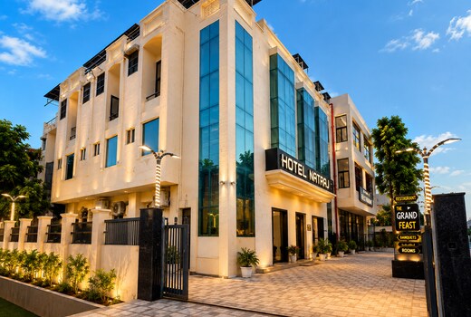 Hotel Natraj 500 M from Alwar Junction Railway Station