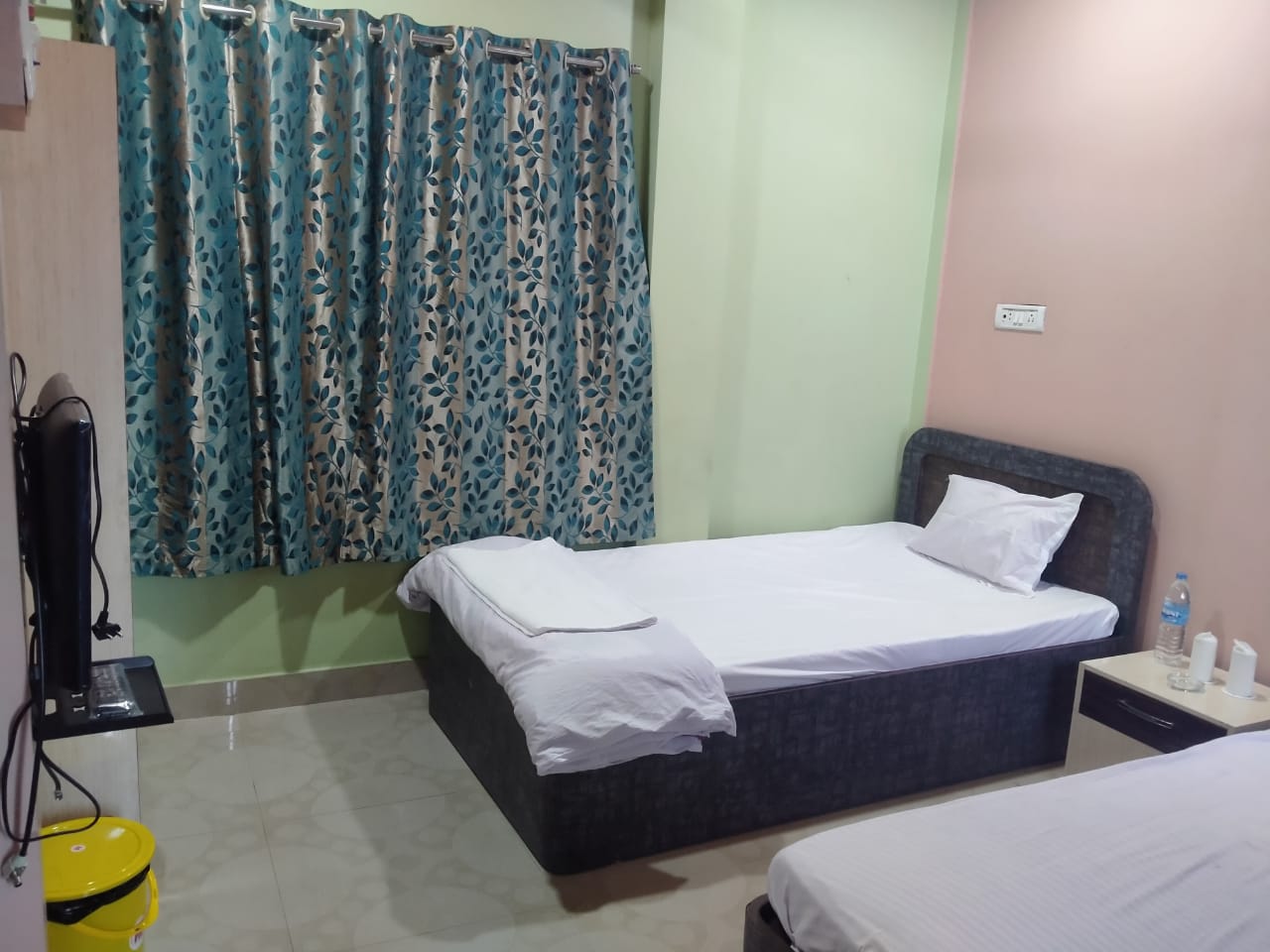 ROOP AMRIT GUEST HOUSE