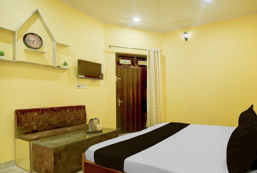 Flagship OYO Hotel Krishna Palac
