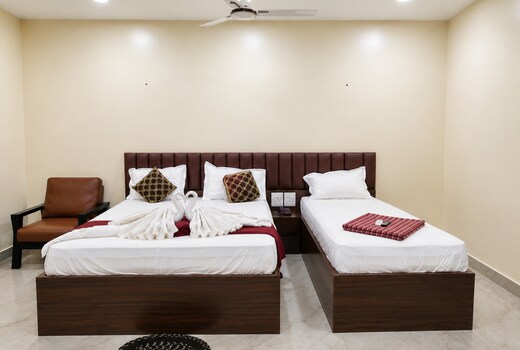 SG GRAND