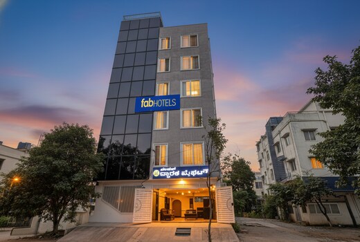 FabHotel Dwaraka Comfort