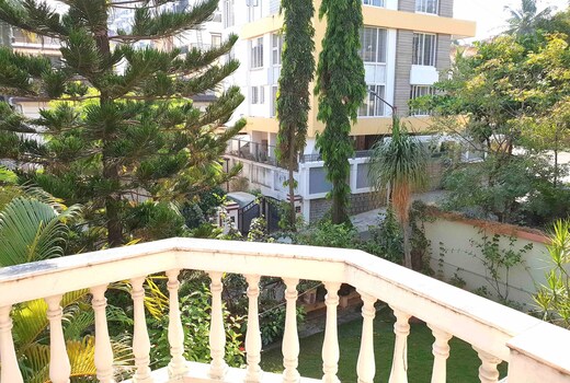 Sai Villa spacious 4bhk luxury villa with Garden
