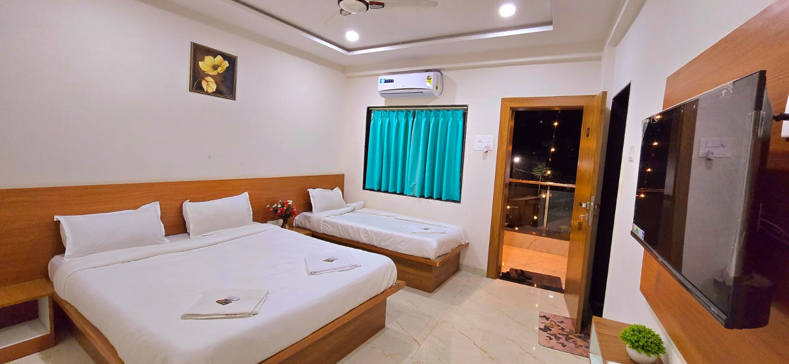 Hotel Rudra Inn