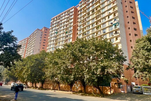 Golden Time Luxurious Nature s View Sec 143