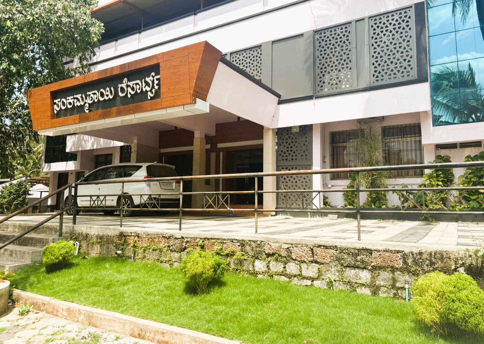 Main gallery