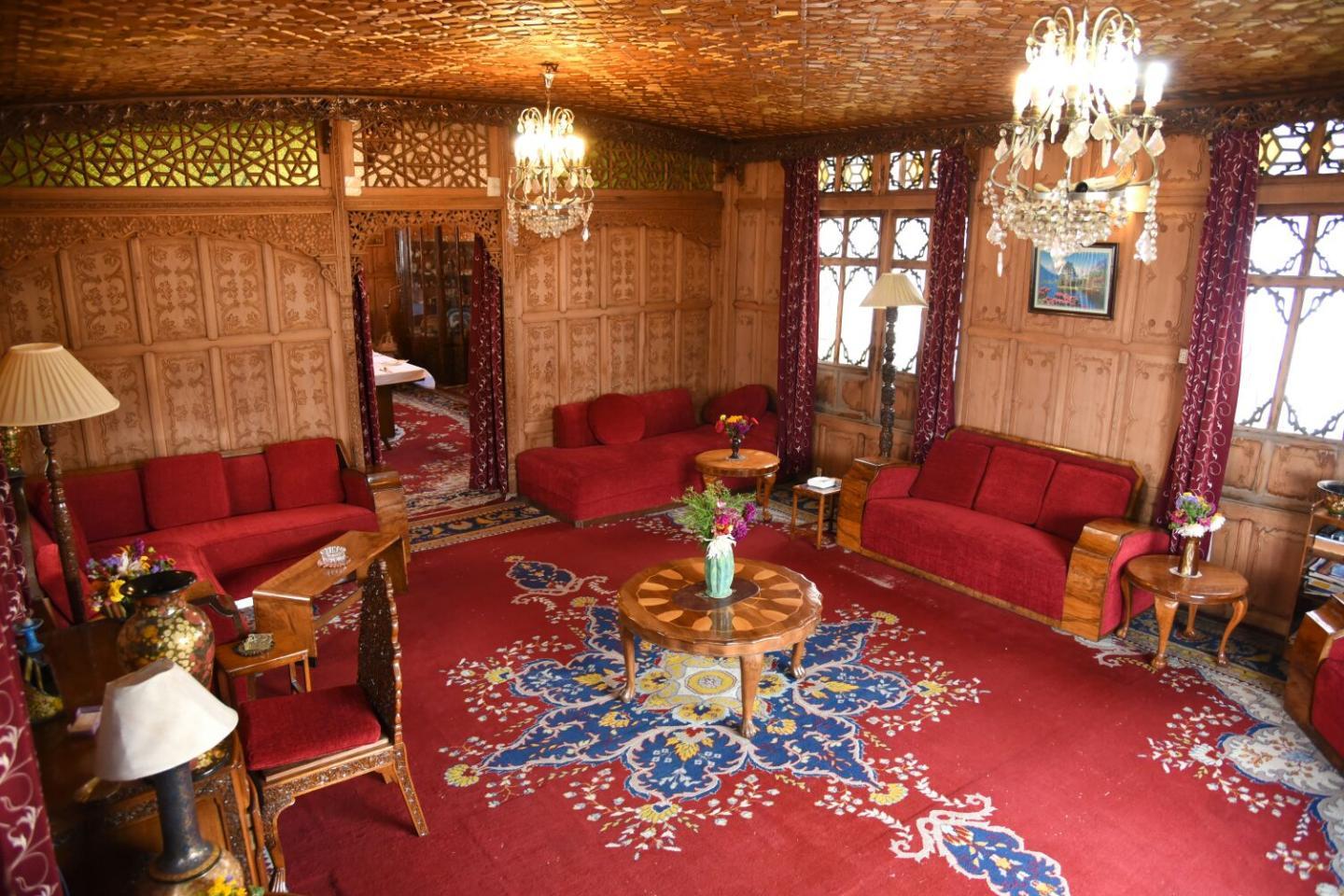 Main gallery