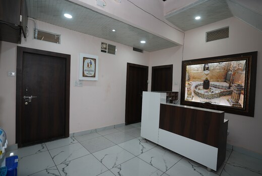 New Vijay Palace Hotel