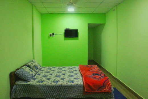 Charvi Homestay
