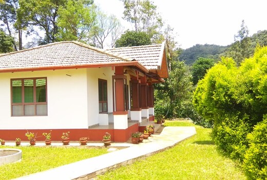 Coorg Heritage Inn | Rooms & Caretaker