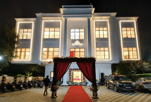 Ladli Palace