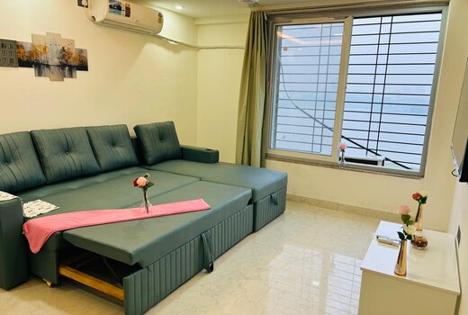 Lake View 2BHK Powai Near IIT & JVLR