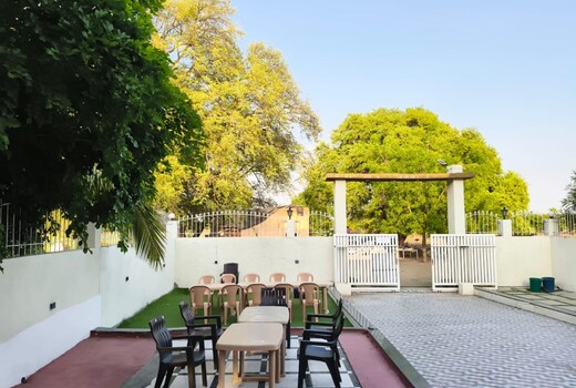 Shrihailam Farm Yatri Niwas