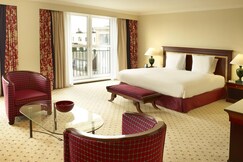 Hilton Antwerp Old Town