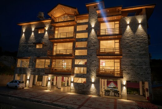 Apurwa River View Resort