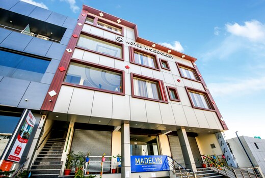 Hotel Woodcrest, Zirakpur