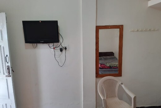 Neeli Malai 2BHK Villa near Doddabetta Peak