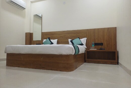 Hotel Soni - A Unit Of Jay Maa Bayan Group Of Hotels